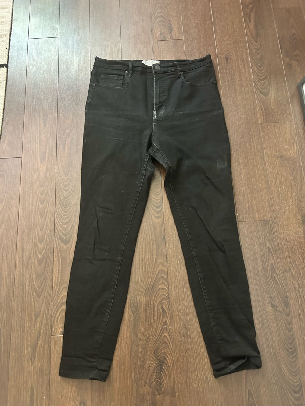 Everlane Women’s High-Rise Skinny Jeans